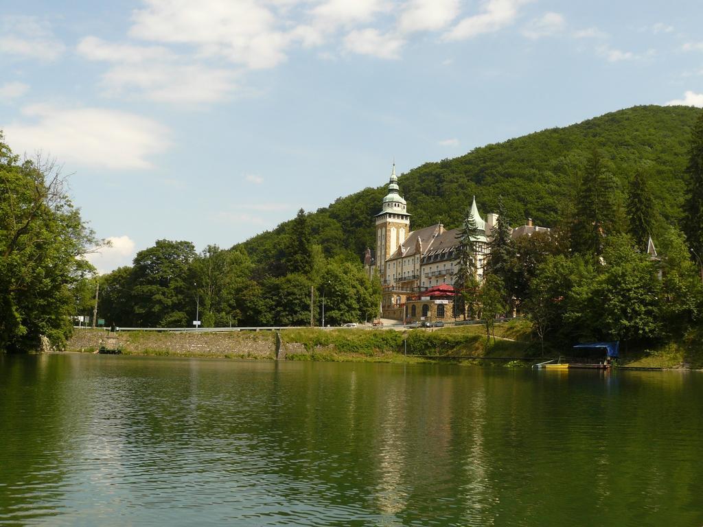 Alfa Hotel & Wellness Miskolctapolca Buitenkant foto